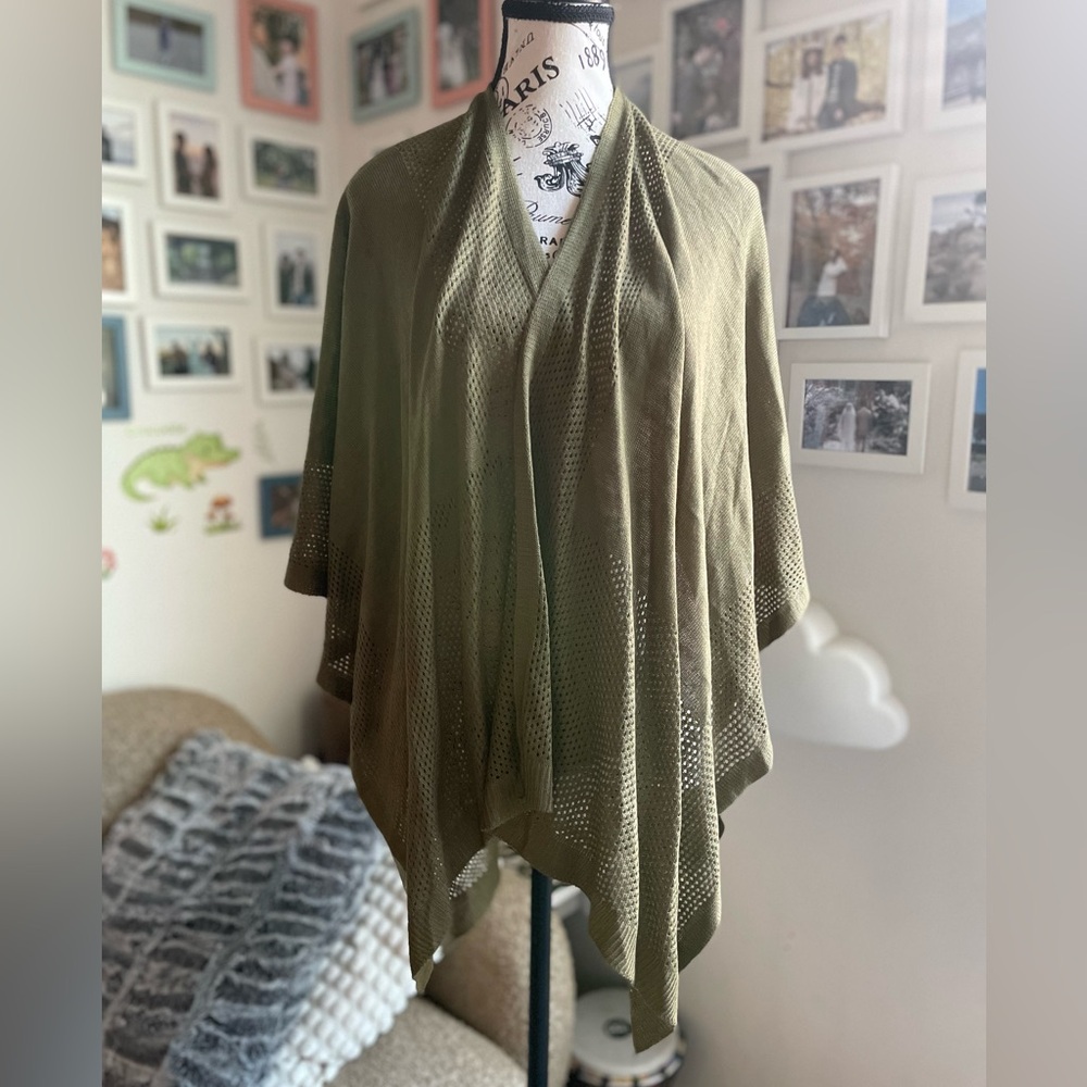 a.n.a Olive Green Women’s Boho Open Front Knit Cardigan